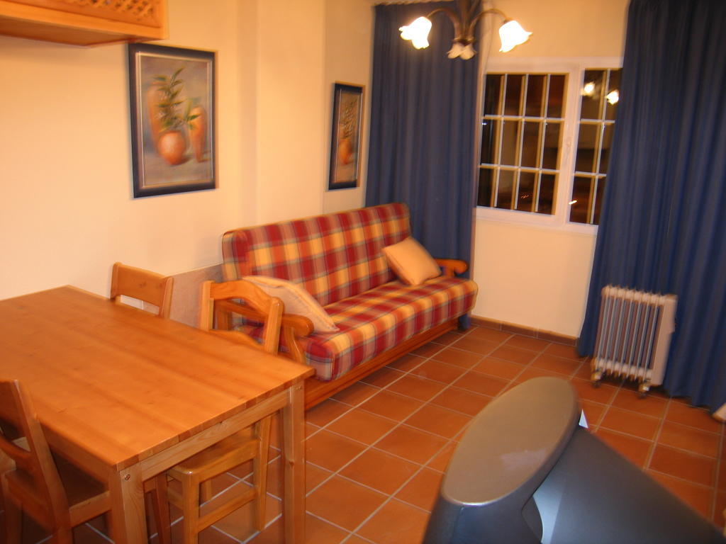 Apartamentos Sierra Nevada Welcome Oda fotoğraf